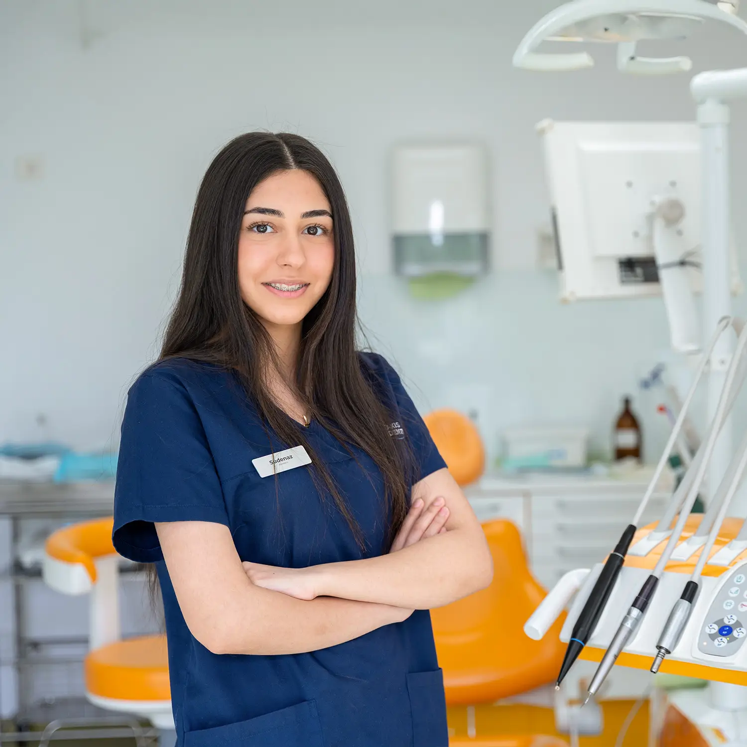 Sudenaz - Assistenz - Praxis Videntist - Zahnarzt 1100 Wien (Favoriten, WIenerberg)